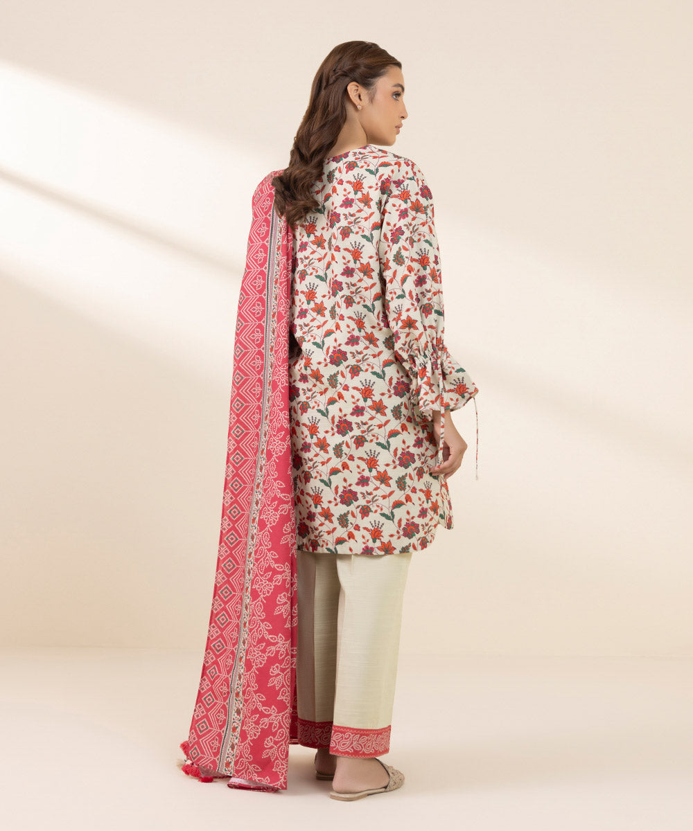 Women's Unstitched Khaddar Printed Multi 3 Piece Suit