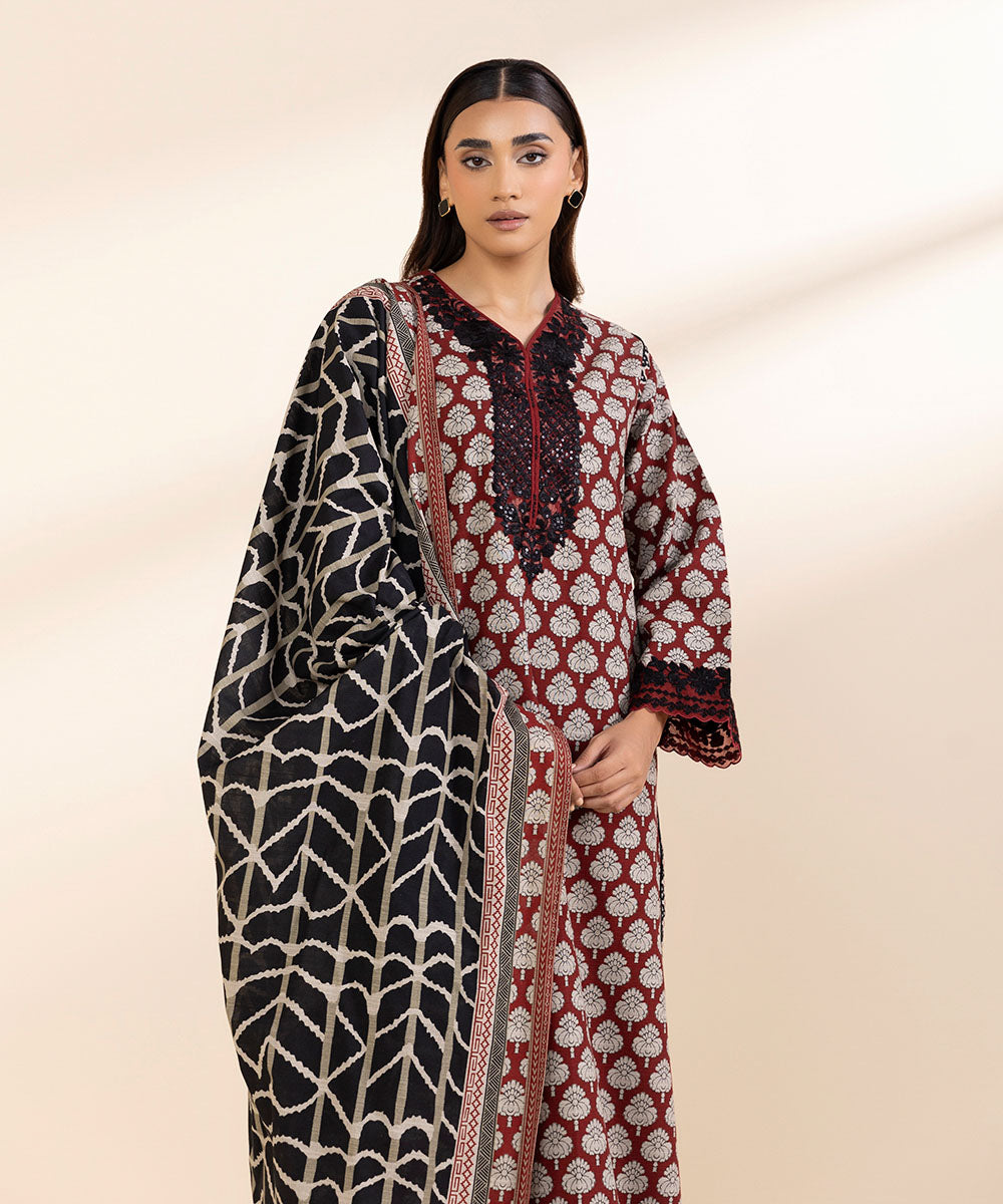 Women's Unstitched Khaddar Embroidered Red 3 Piece Suit