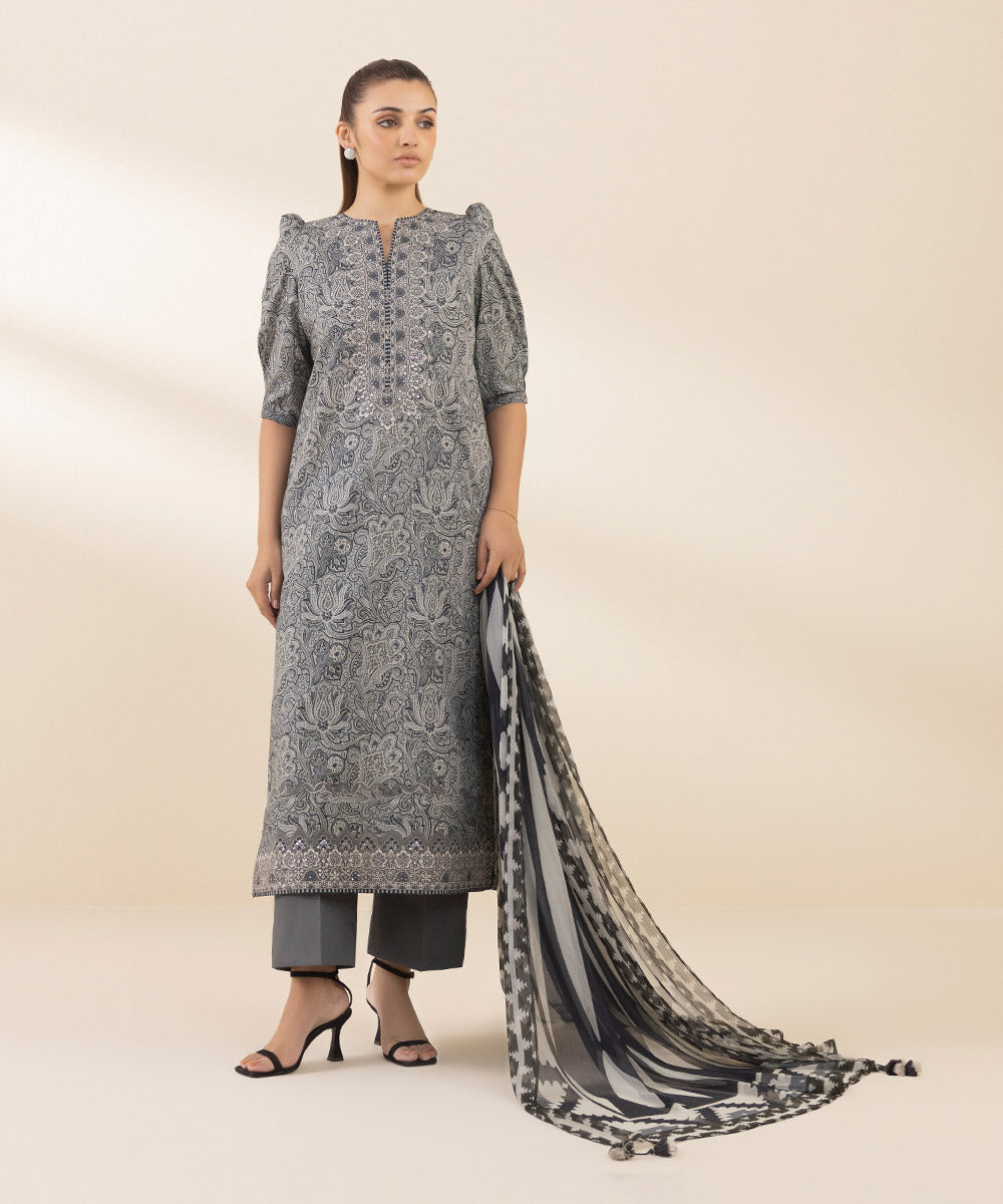 Unstitched Women's Embroidered Lawn Grey Three Piece Suit 