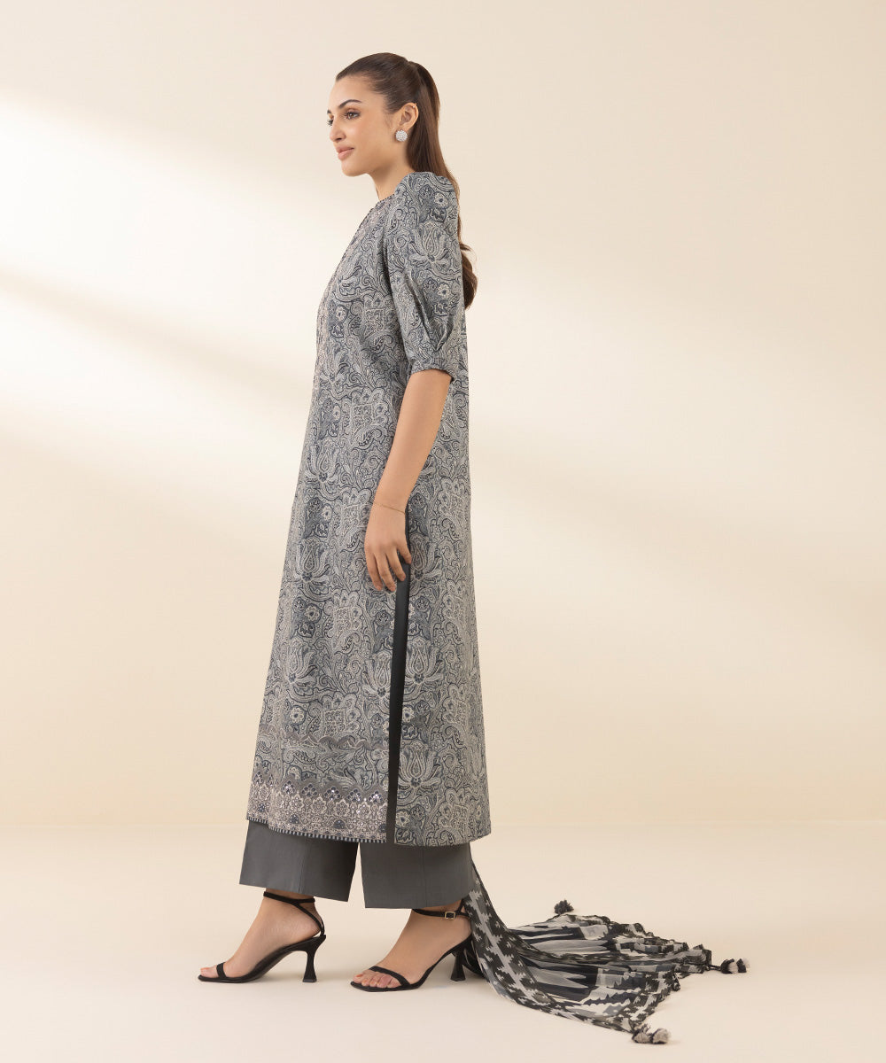 Unstitched Women's Embroidered Lawn Grey Three Piece Suit 