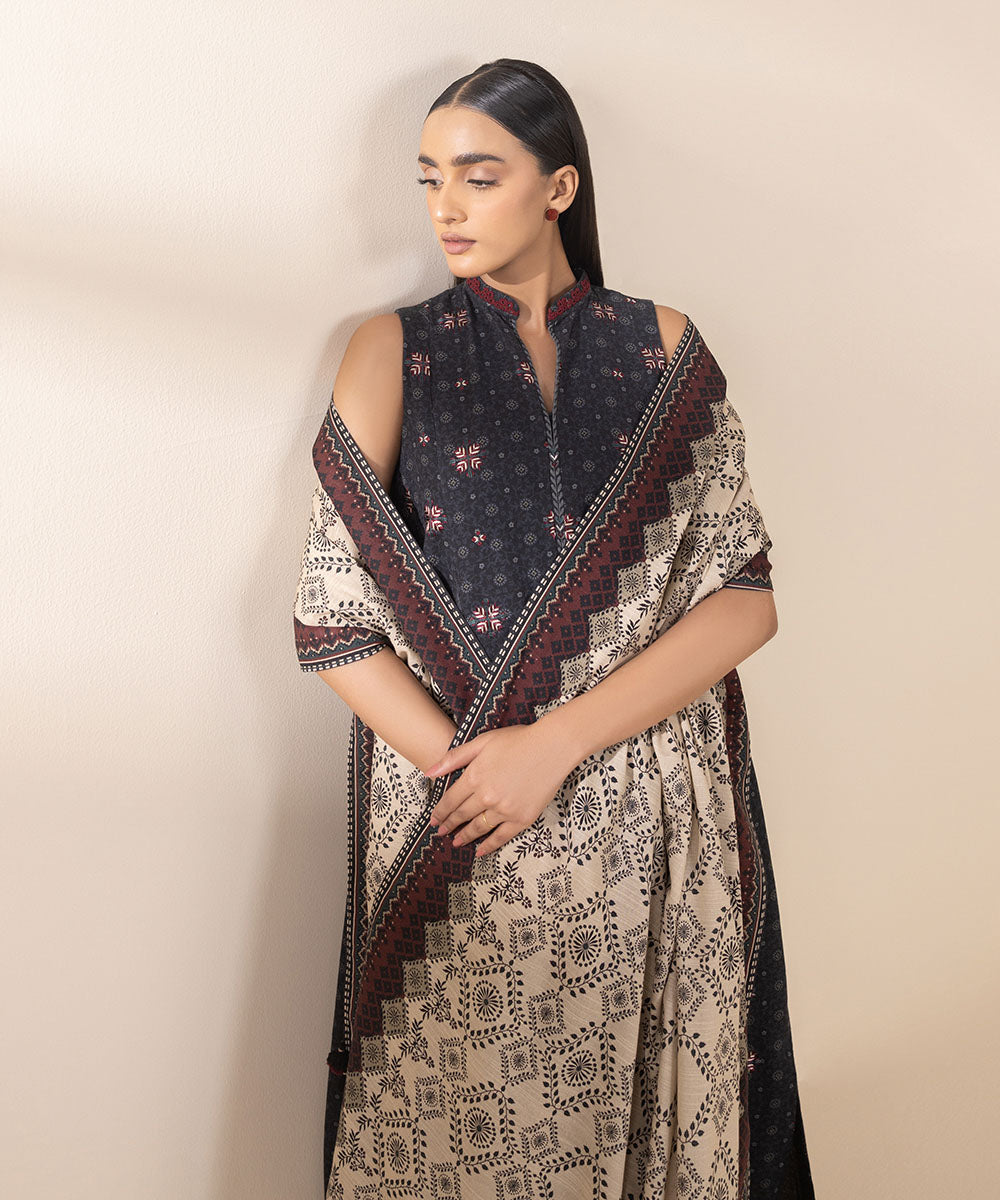 Women's Unstitched Embroidered Black Khaddar Shirt Dupatta