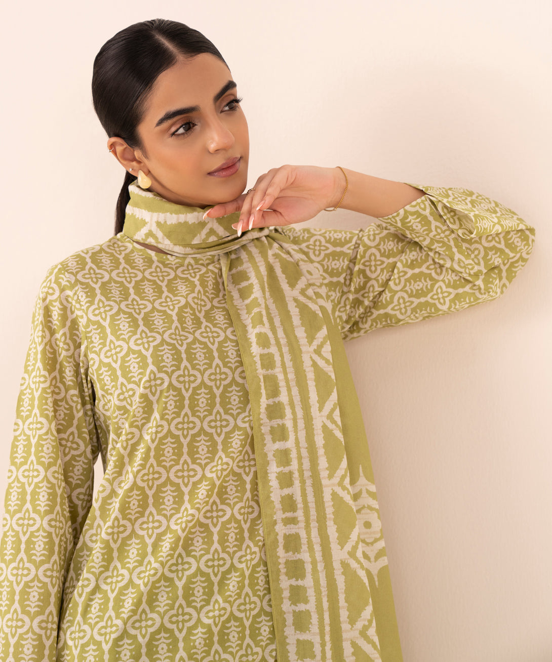 Women's Unstitched Cotton Printed Green Three Piece Suit