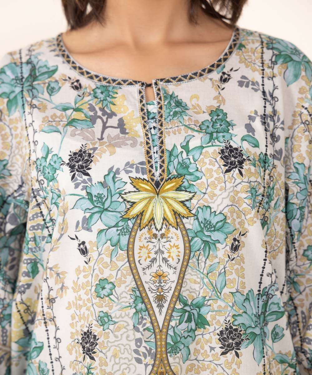 Women's Unstitched Lawn Printed Multi 3 Piece Suit