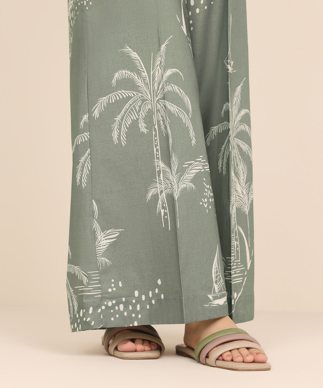 Women's RTW Cambric Grey Printed Flared Pants