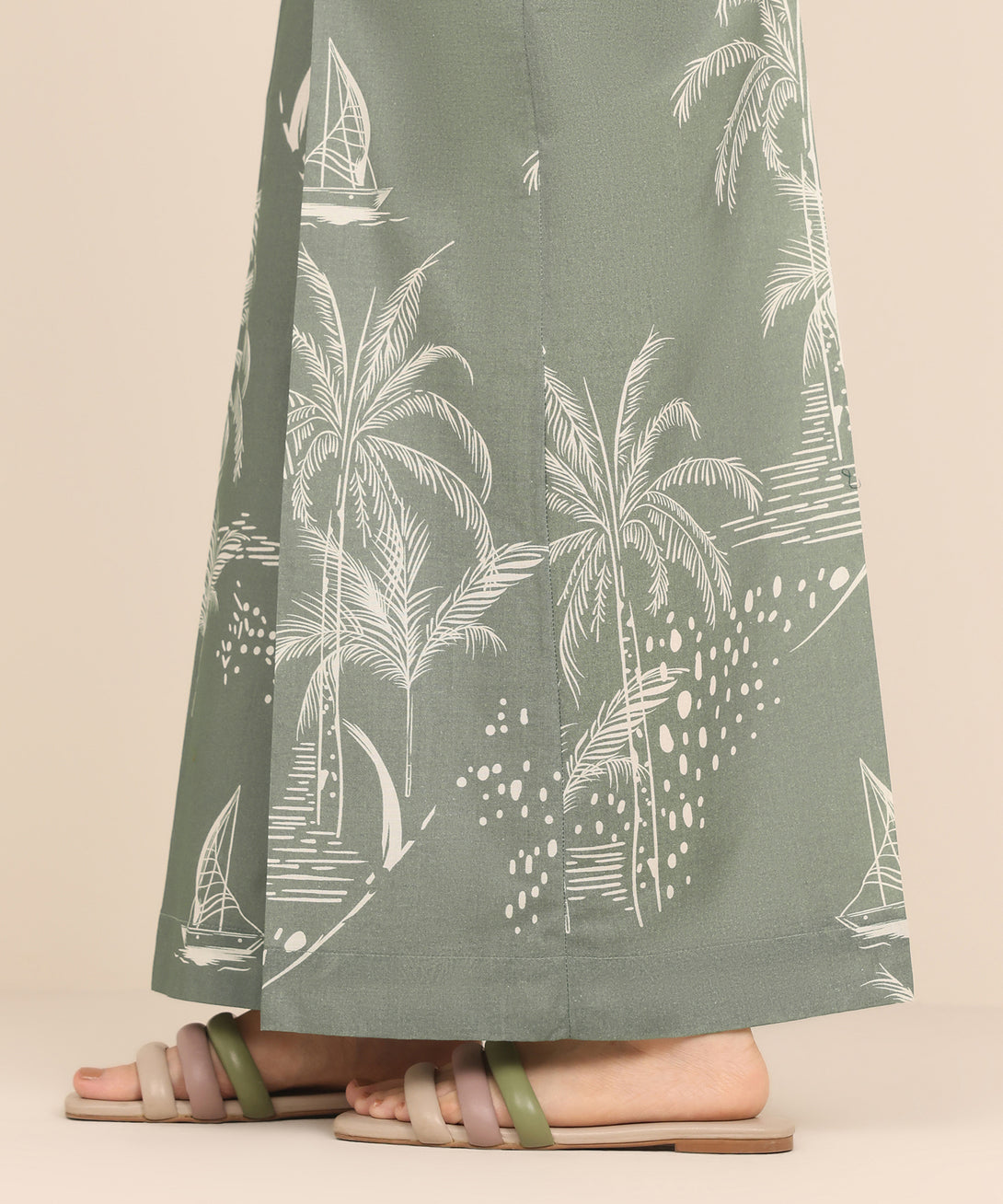 Women's RTW Cambric Grey Printed Flared Pants
