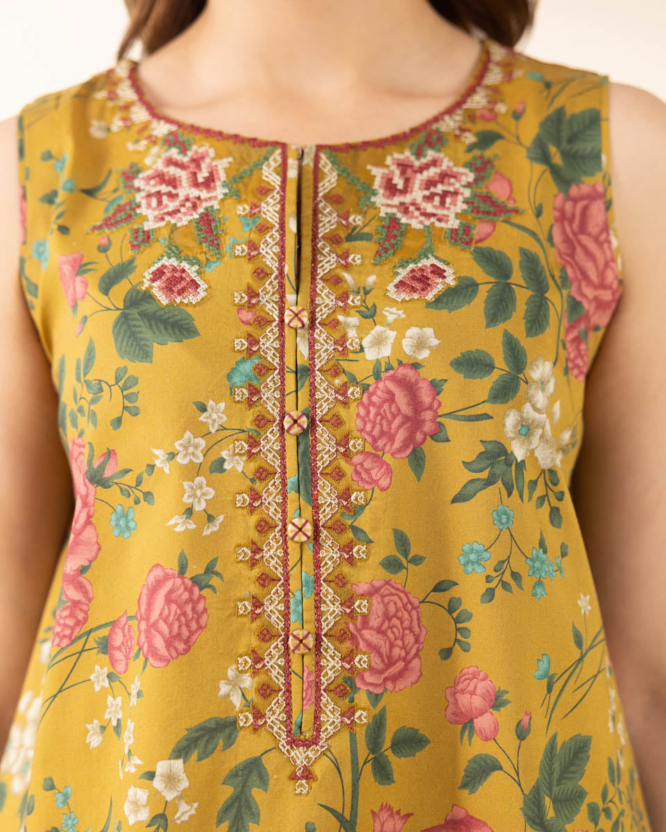 Unstitched Women's Yellow Lawn Embroidered Shirt Dupatta