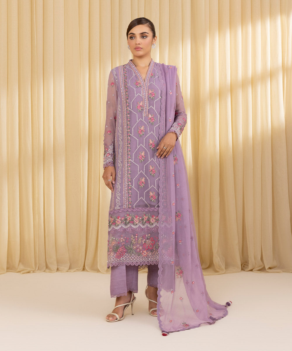 Unstitched Women's Pink Crinkle Chiffon 3 Piece Suit