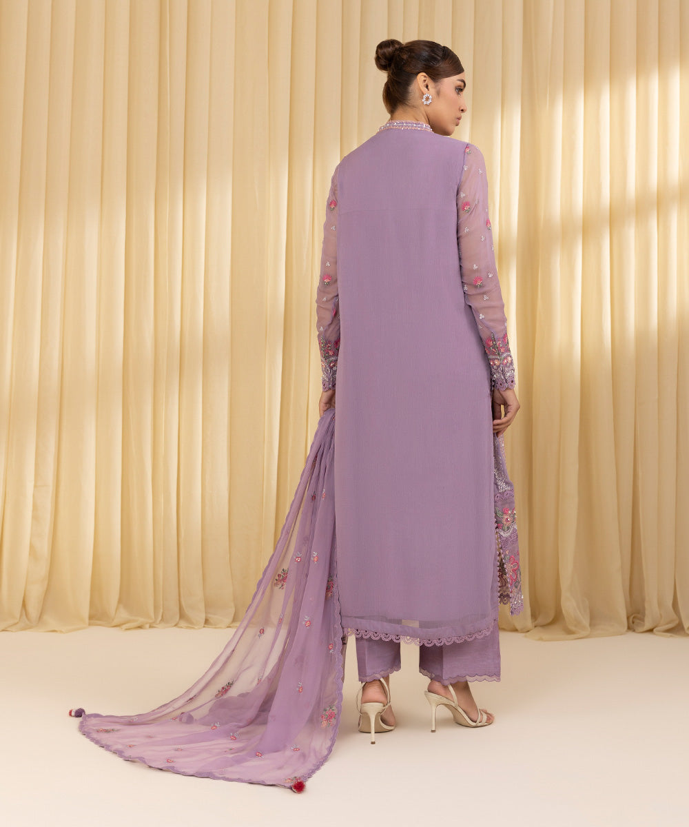 Unstitched Women's Pink Crinkle Chiffon 3 Piece Suit
