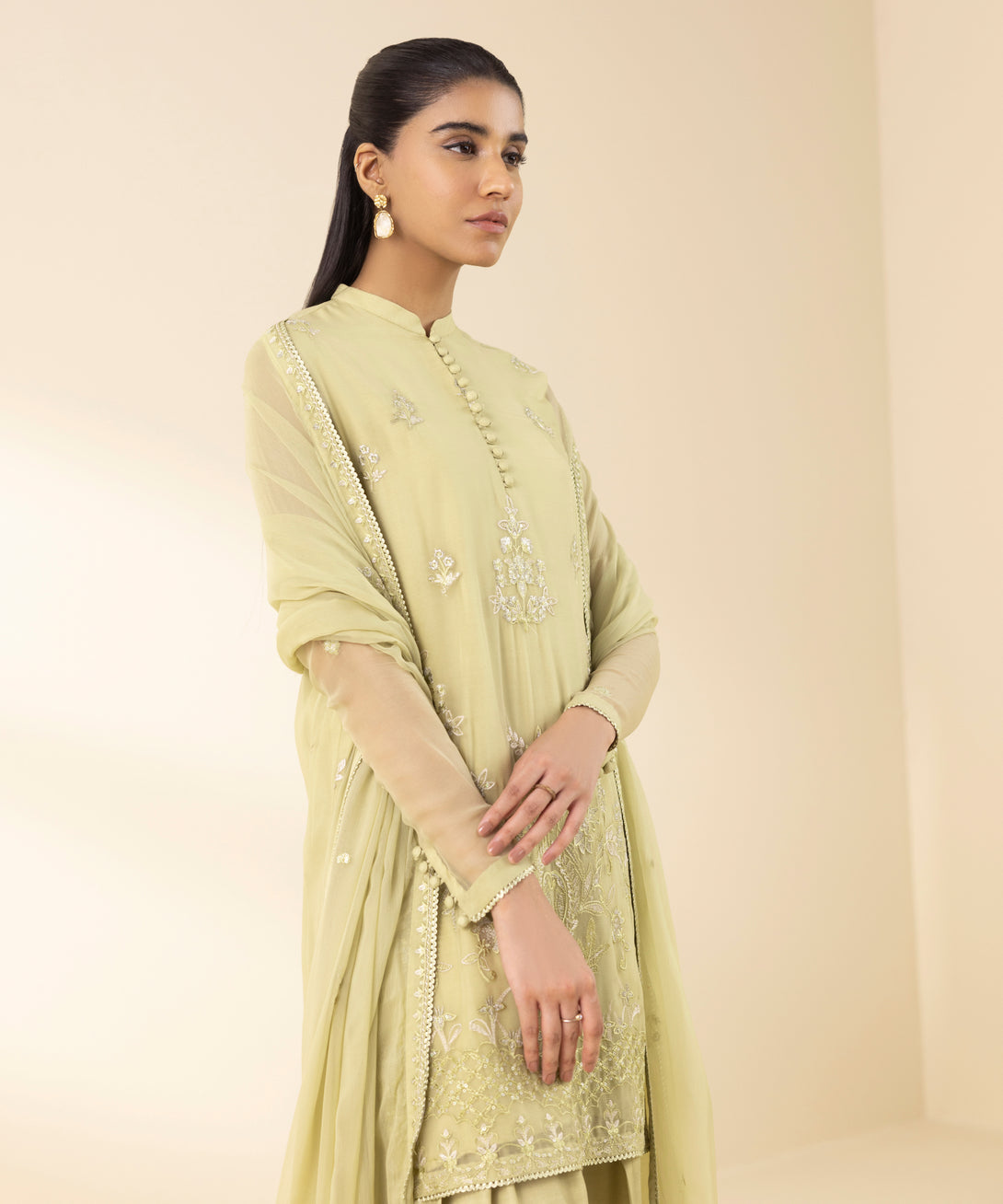 Women's Unstitched Blended Chiffon Embroidered Green 3 Piece Suit