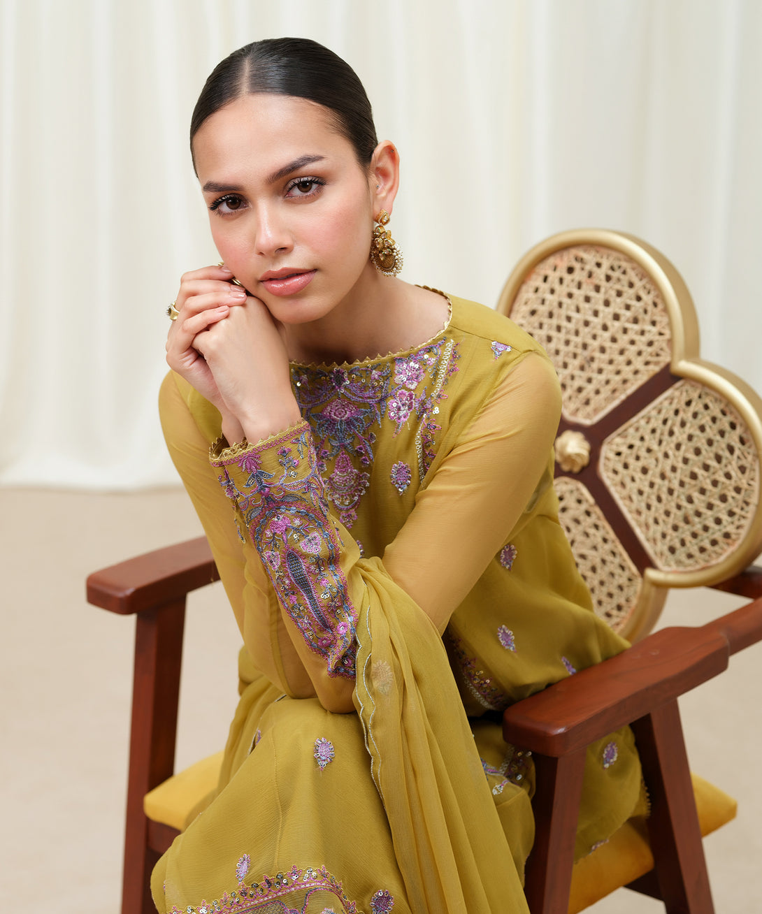 Women's Unstitched Blended Chiffon Dyed Three Piece Suit
