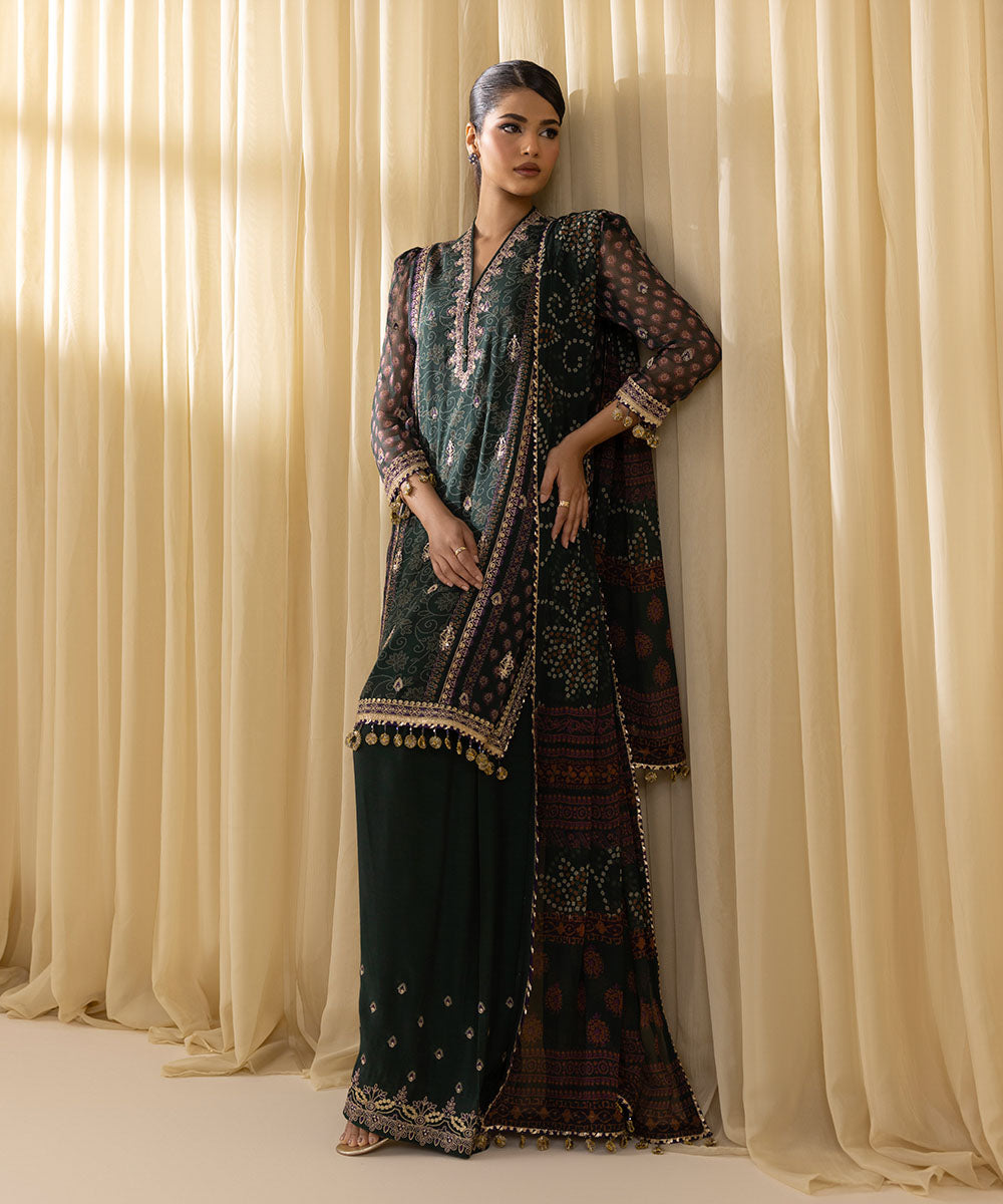 Women's Unstitched Viscose Chiffon Embroidered Green 3 Piece Suit