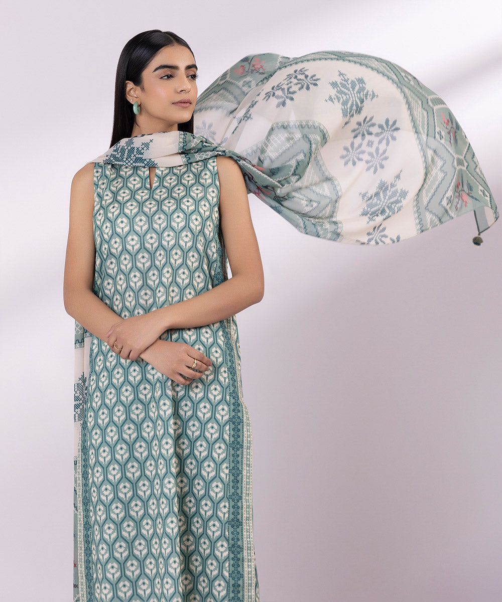 Women's Unstitched Lawn  3 Piece Suit