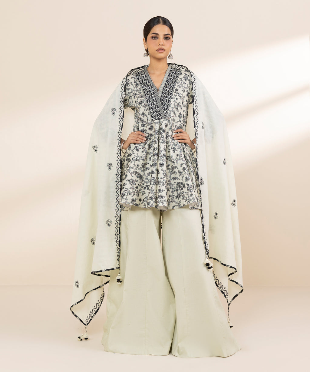 Women's Unstitched Lawn Embroidered Off White 3 Piece Suit