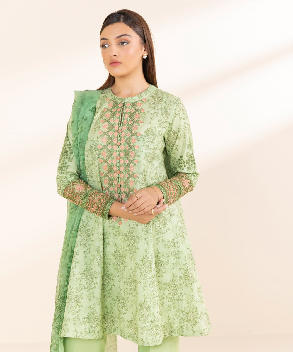 Women's Unstitched Green Lawn 3 Piece Suit 