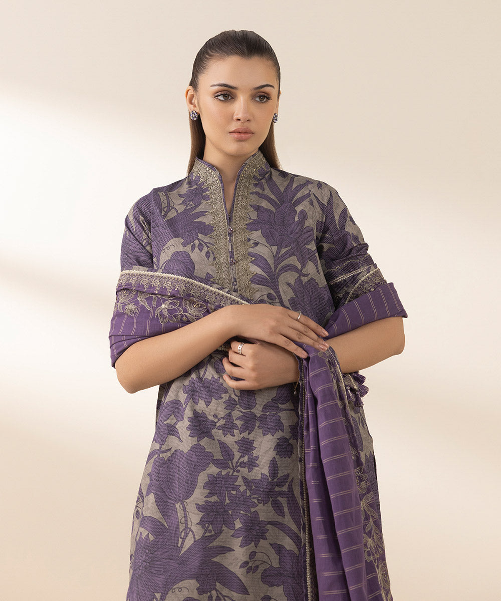 Unstitched Women's Embroidered Zari Lawn Purple Three Piece Suit 