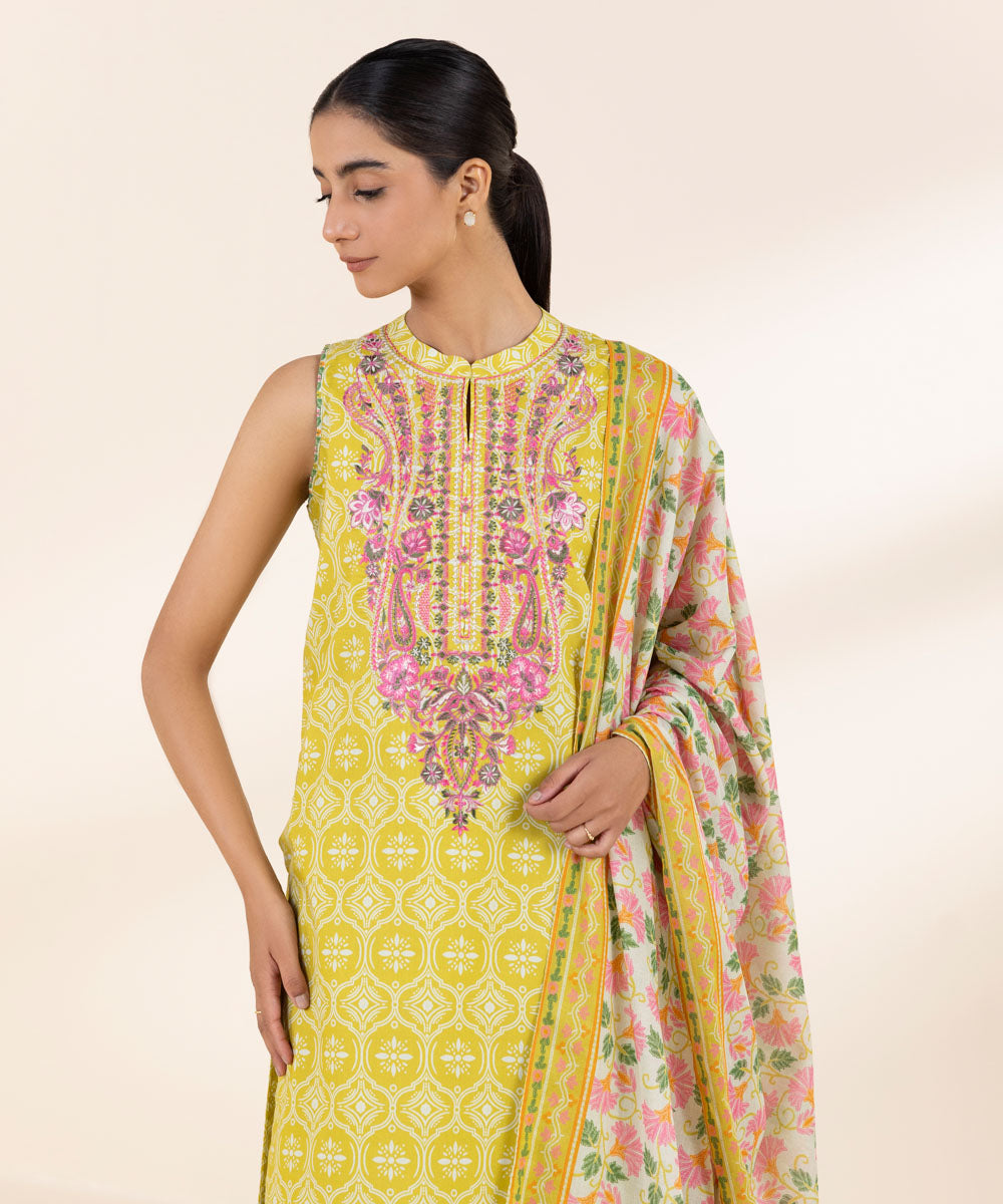 Women's Unstitched Lawn Embroidered Yellow 3 Piece Suit