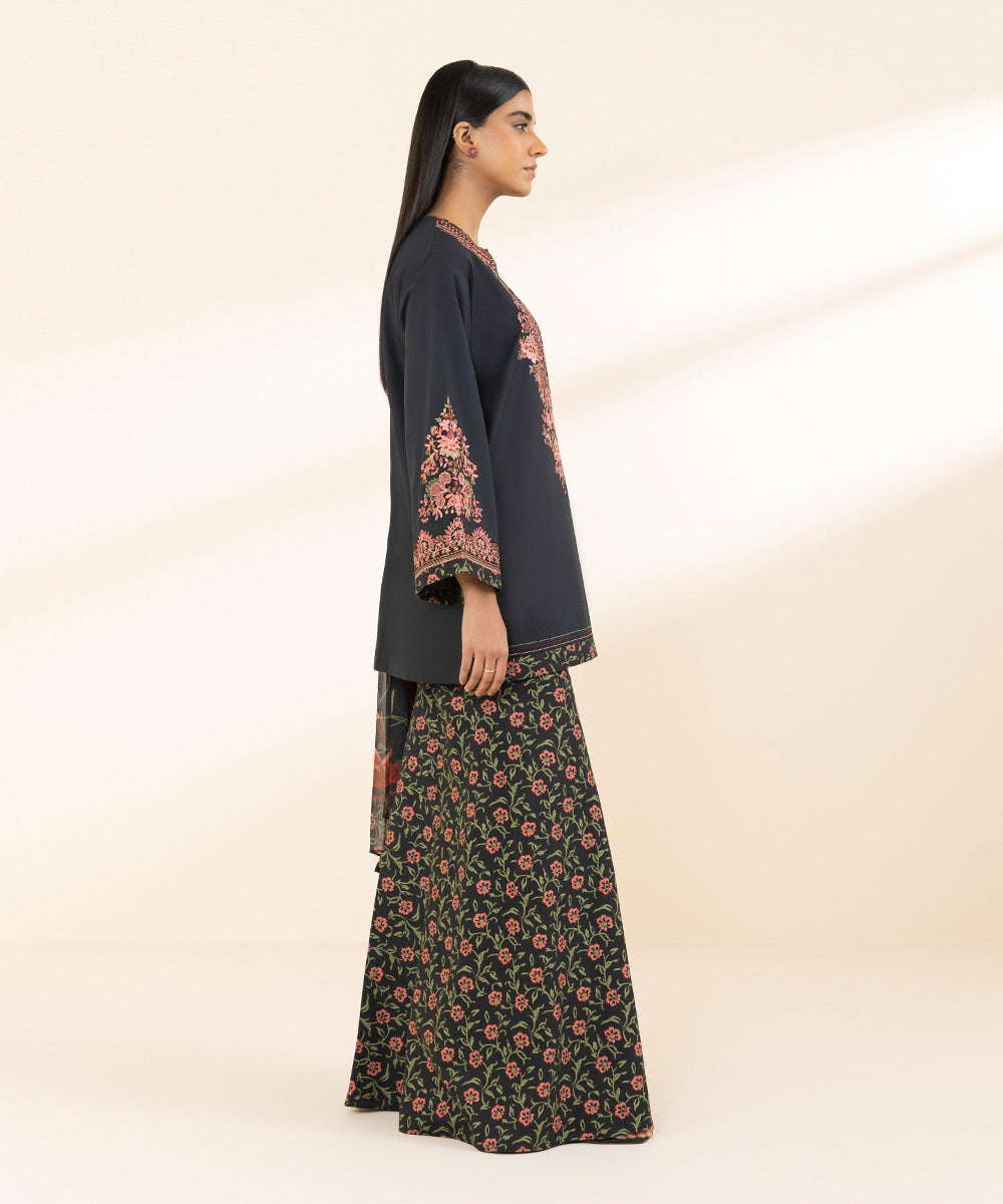 Unstitched Women's Embroidered Textured Lawn Black Three Piece Suit 