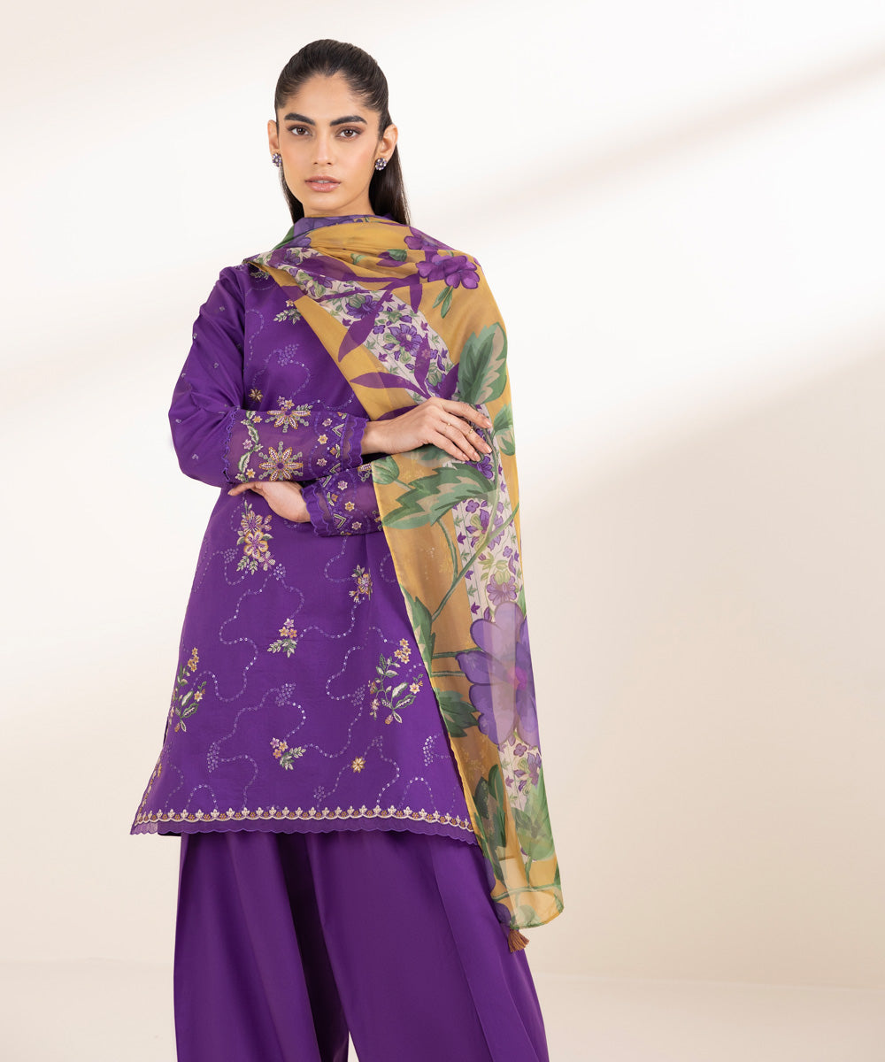 Unstitched Women's Embroidered Textured Lawn Purple Three Piece Suit 