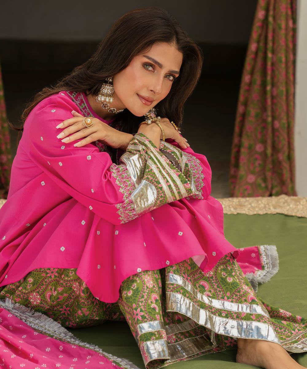 Unstitched Women's Pink Textured Lawn 3 Piece Suit