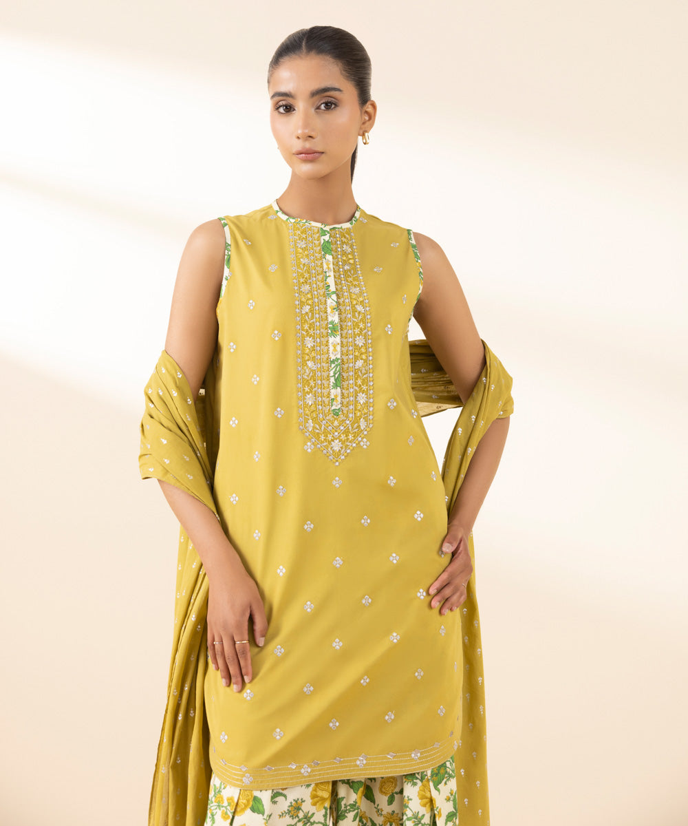 Women's Unstitched Textured Lawn Embroidered Yellow 3 Piece Suit