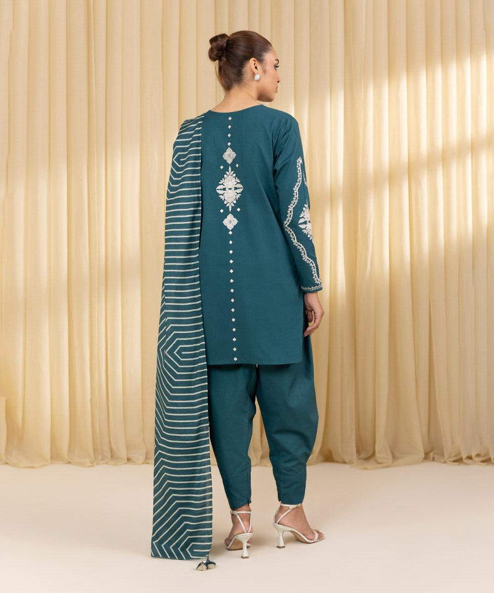 Women's Unstitched Textured Lawn Embroidered Green 3 Piece Suit