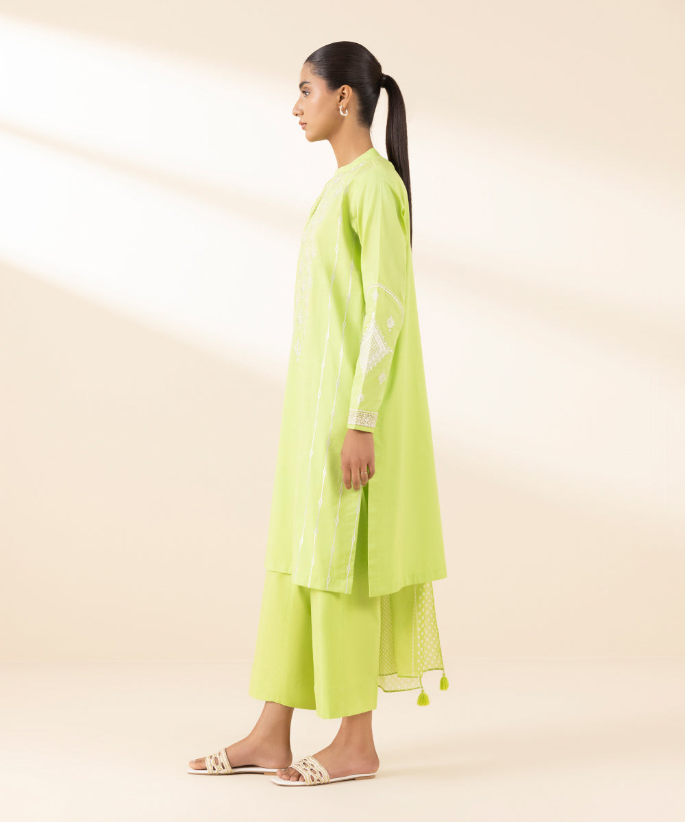 Unstitched Women's Green Textured Lawn 3 Piece Suit