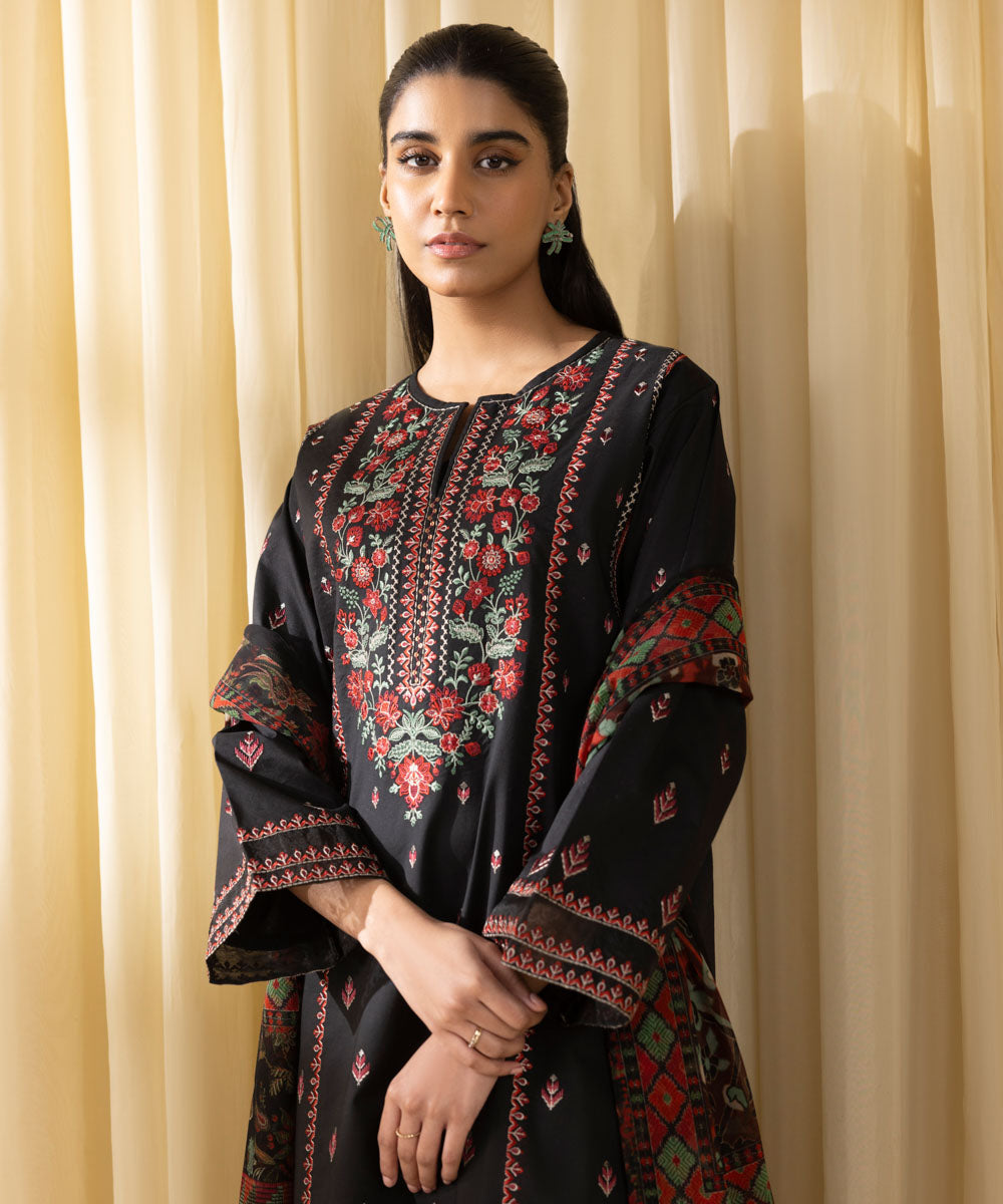 Unstitched Women's Black Textured Lawn 3 Piece Suit