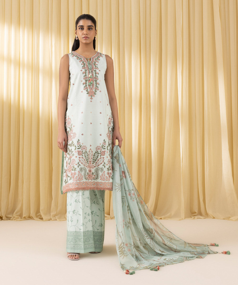 Unstitched Women's Green Lawn Embroidered 3 Piece Suit 