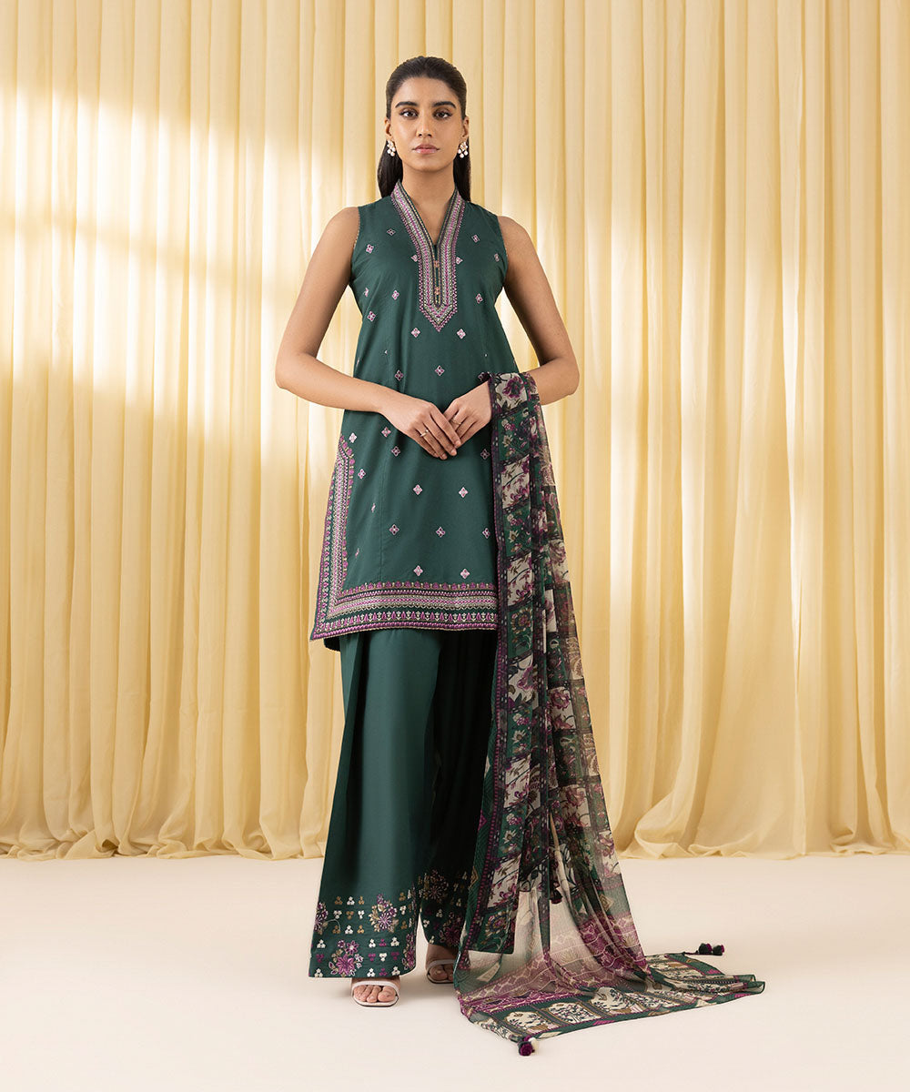 Unstitched Women's Green Textured Lawn 3 Piece Suit