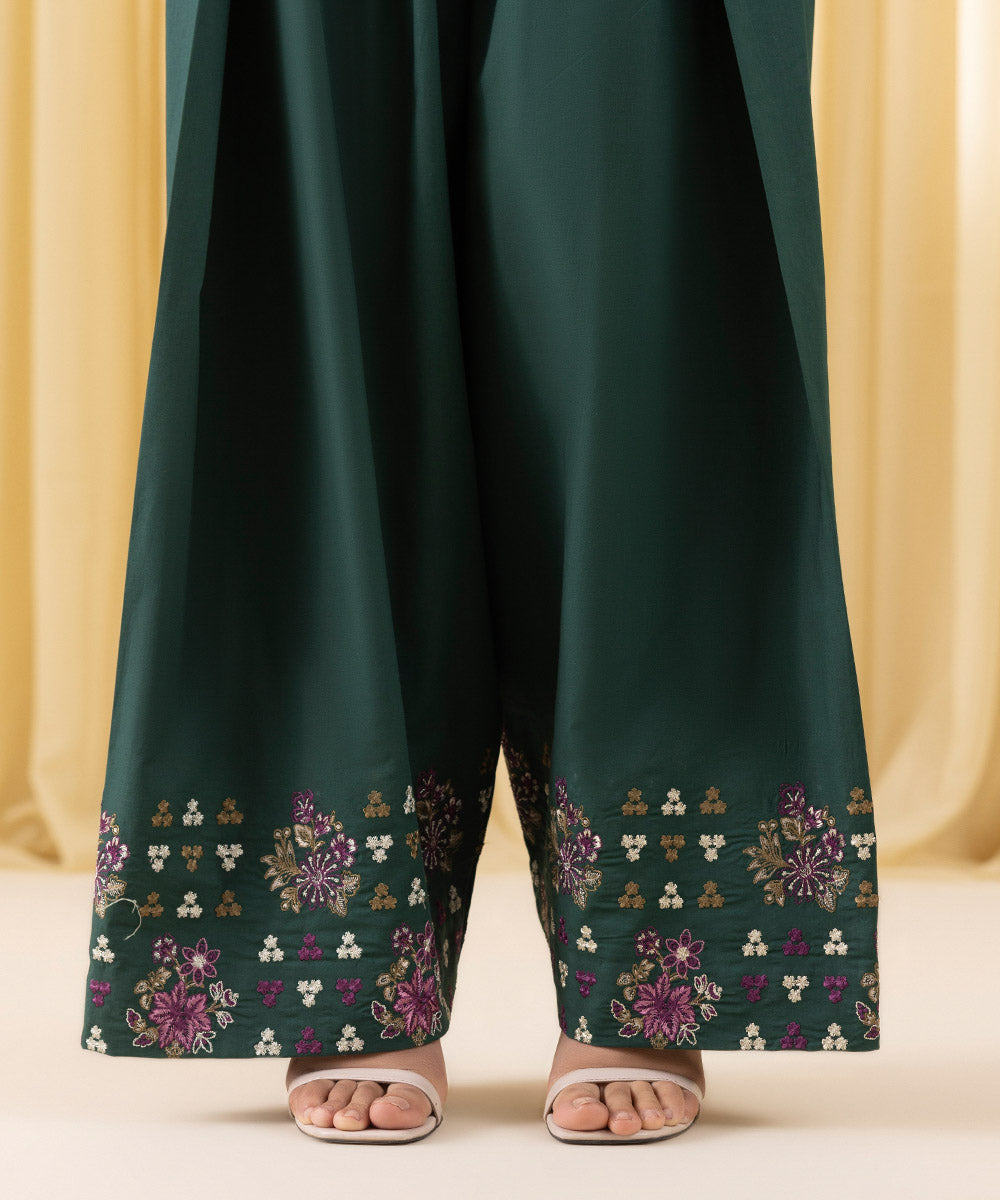 Unstitched Women's Green Textured Lawn 3 Piece Suit