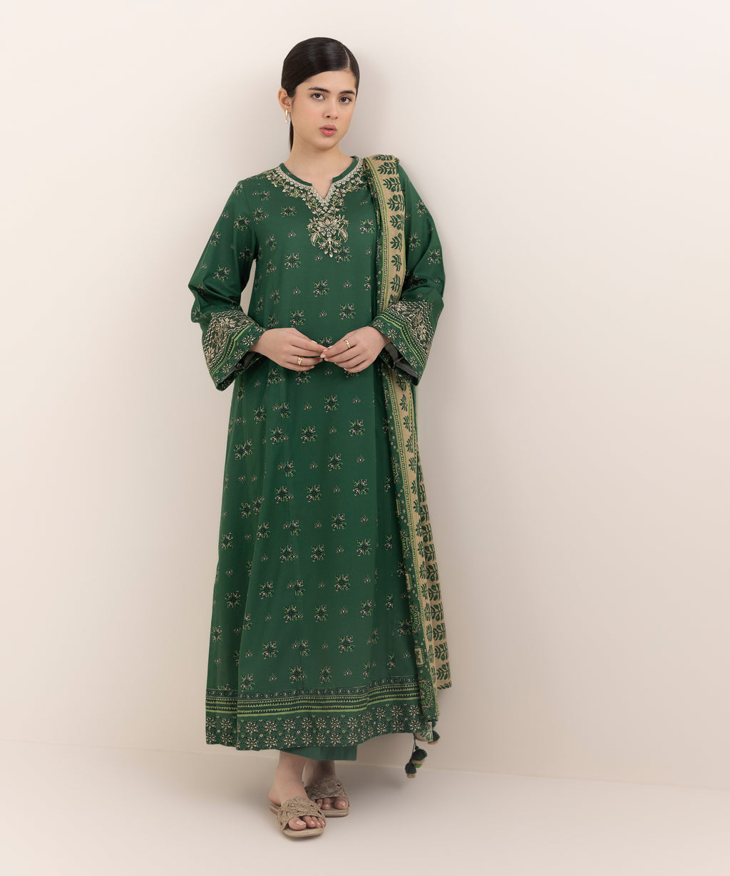 3 Piece - Embroidered Lawn Suit