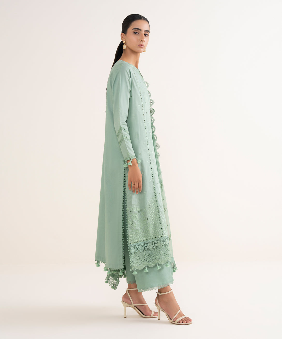 Women's Unstitched Lawn Embroidered Green 3 Piece Suit