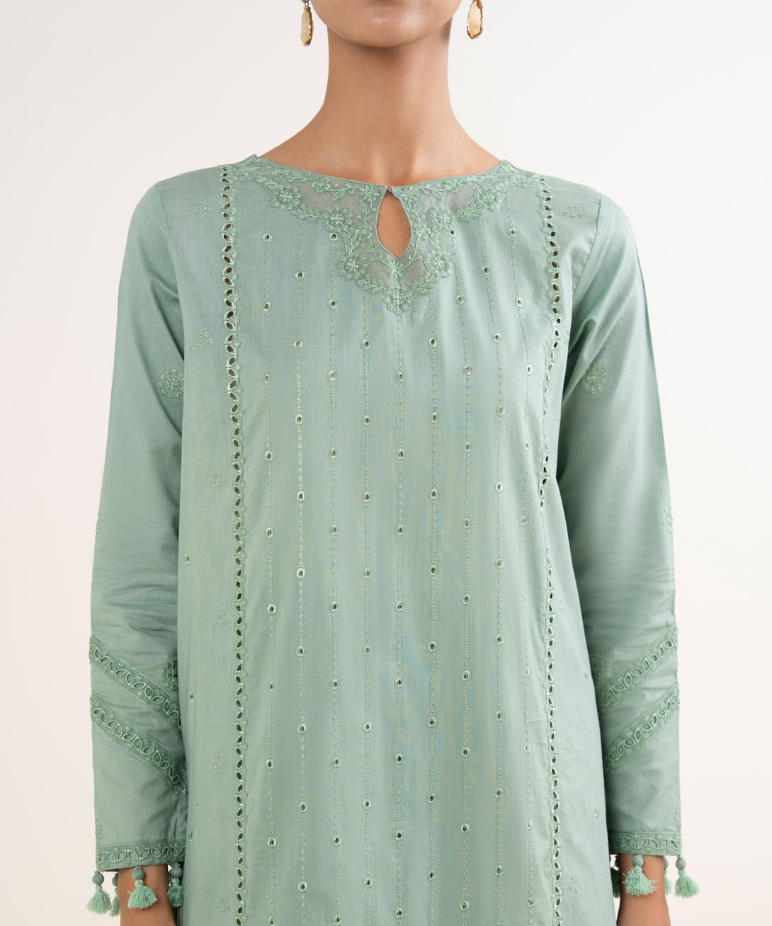 Women's Unstitched Lawn Embroidered Green 3 Piece Suit