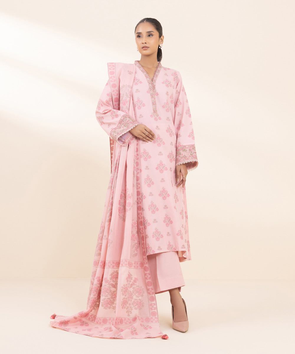 Women's Unstitched Yarn Dyed Jacquard Embroidered Pink 3 Piece Suit