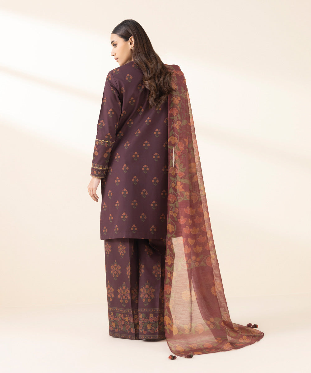 Unstitched Women's Red Lawn Embroidered 3 Piece Suit 