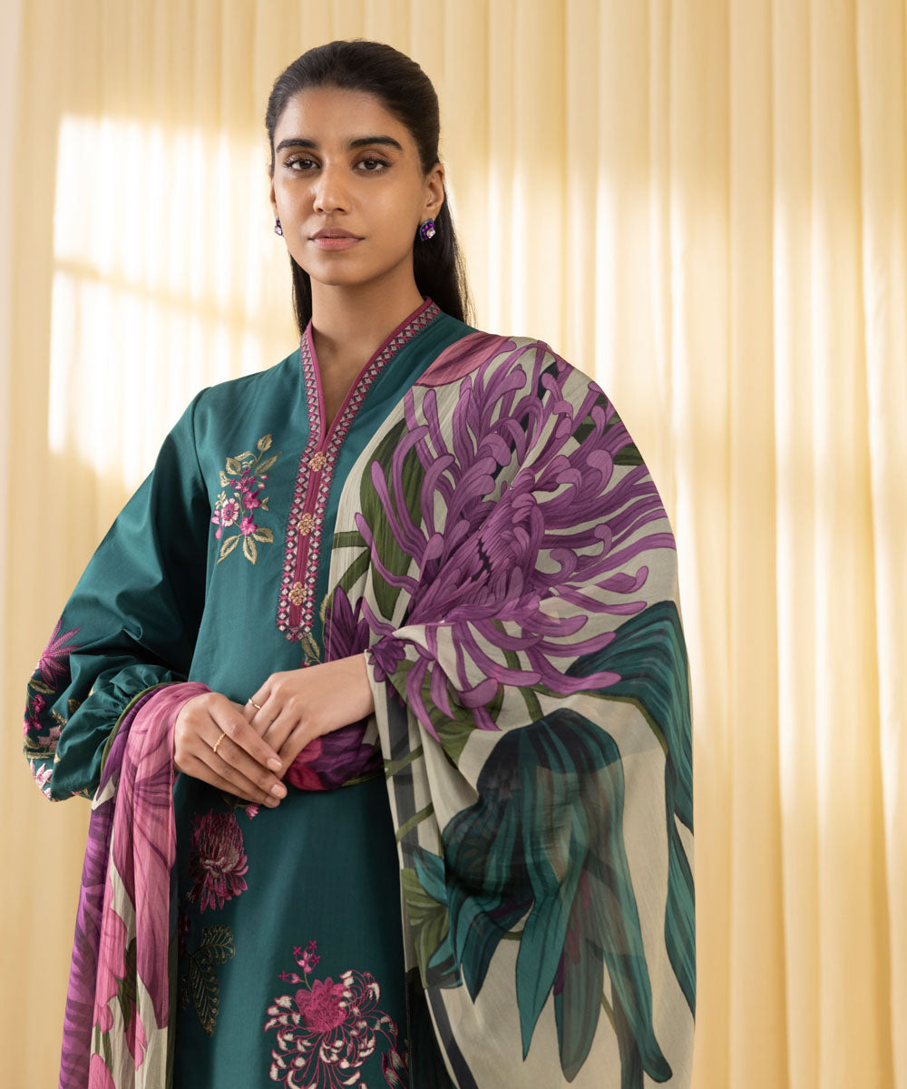 Unstitched Women's Green Cross Hatch 3 Piece Suit