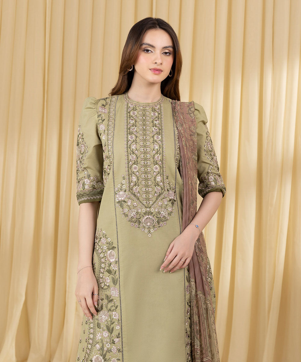 Unstitched Women's Green Textured Lawn 3 Piece Suit