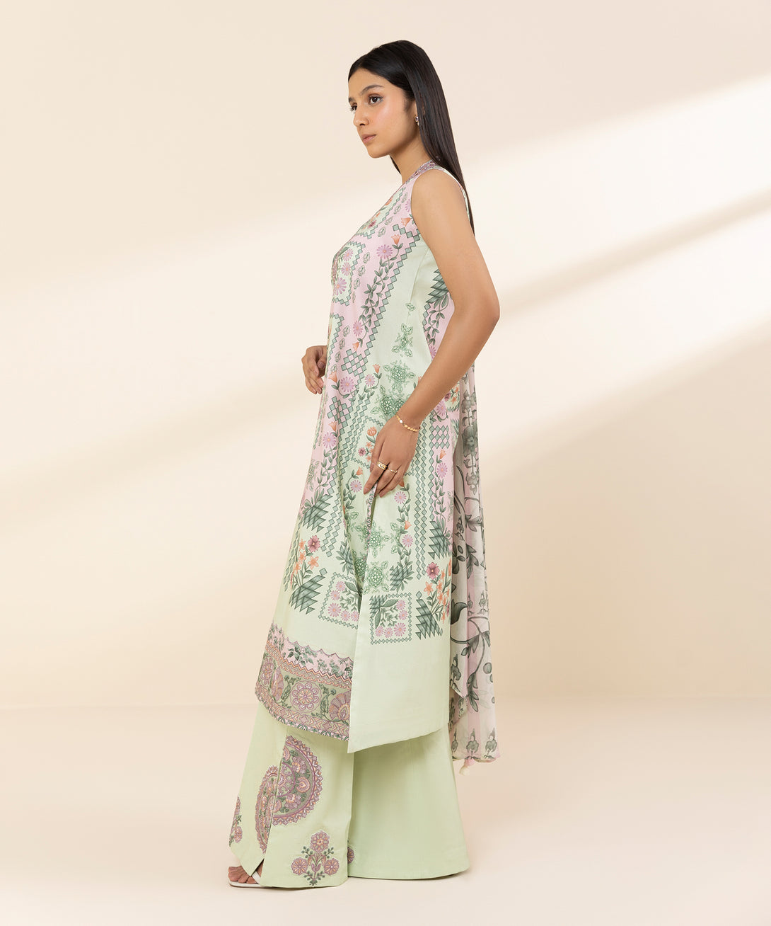 Women's Unstitched Lawn Embroidered Multi 3 Piece Suit