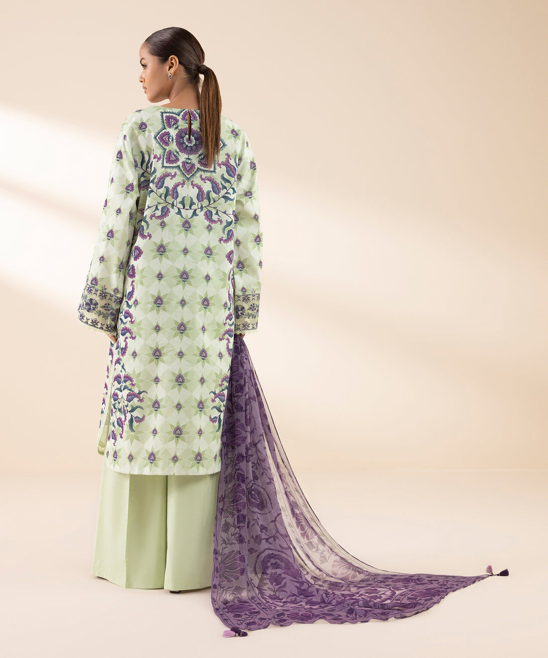 Women's Unstitched Lawn Embroidered Multi 3 Piece Suit