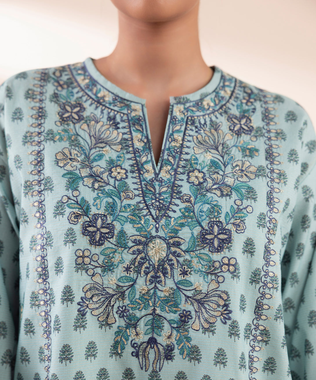 Women's Unstitched Zari Lawn Embroidered Blue 3 Piece Suit