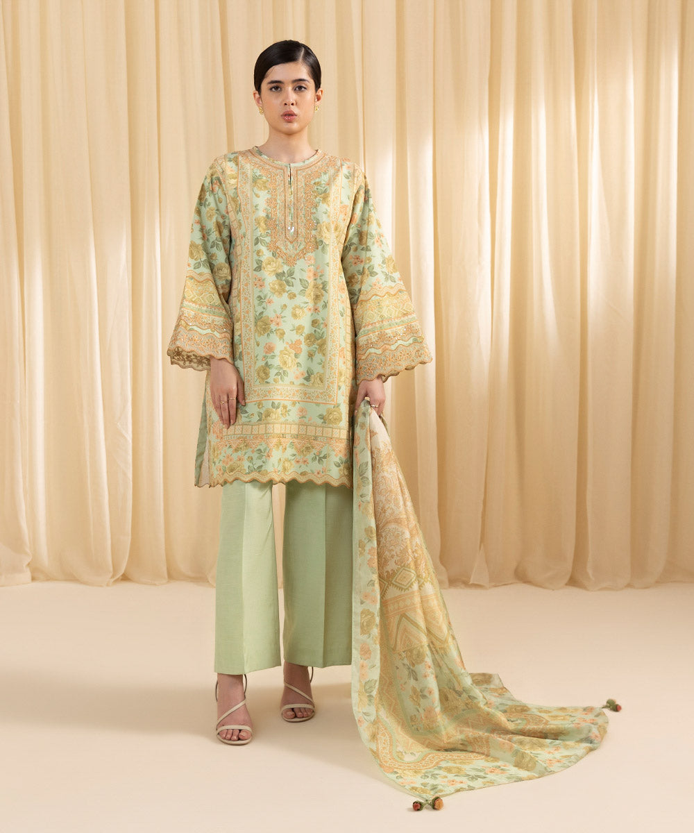 Women's Unstitched Embroidered Blended Grip Silk Green 3 Piece Suit