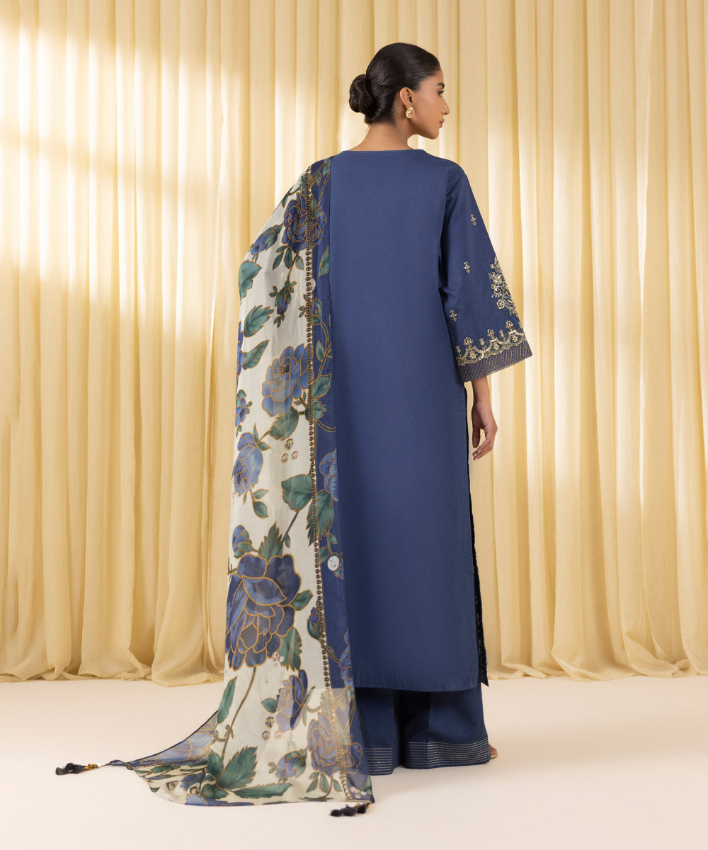 Unstitched Women's Blue Textured Lawn 3 Piece Suit