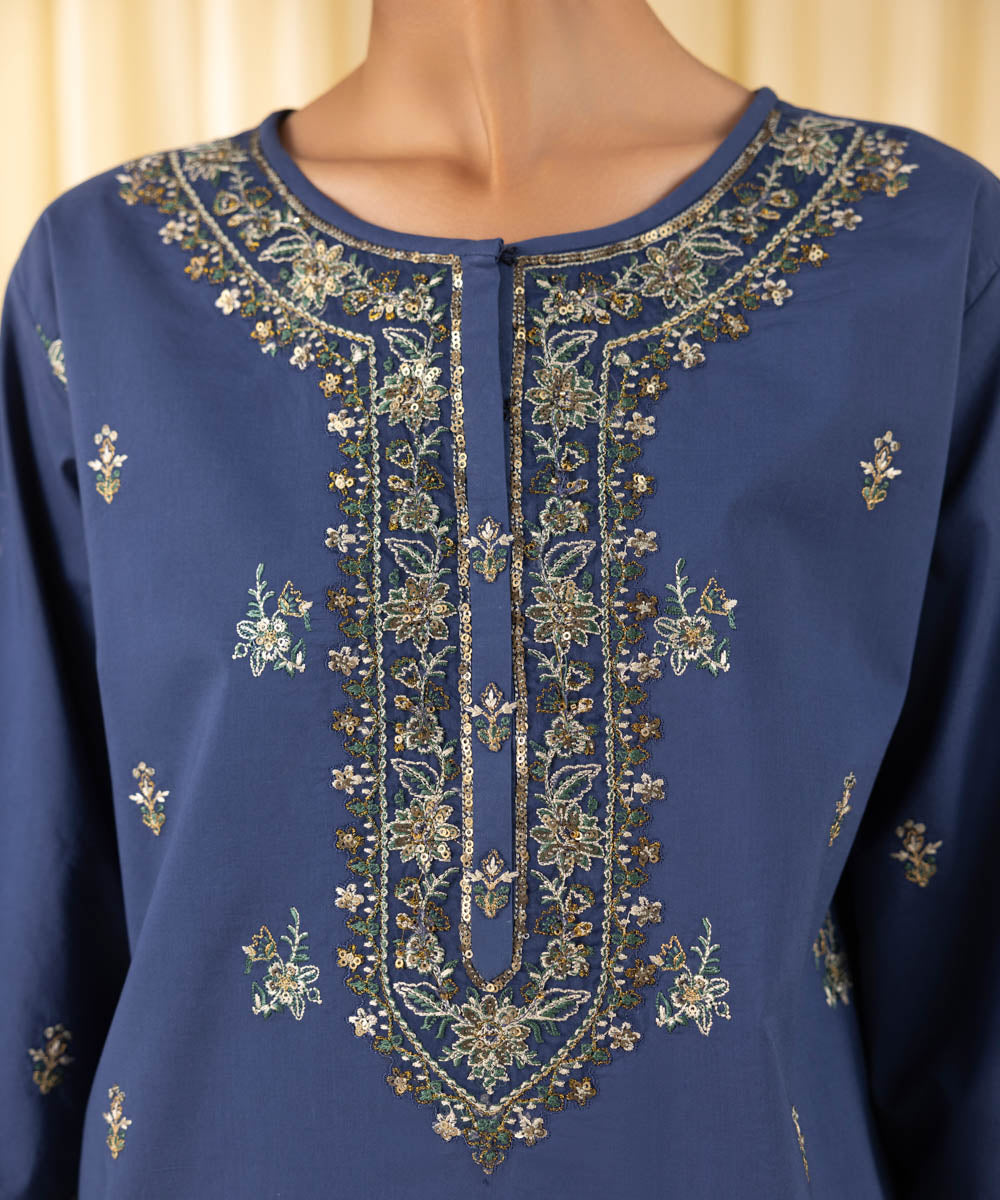 Unstitched Women's Blue Textured Lawn 3 Piece Suit