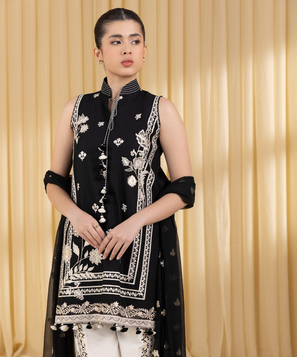 Unstitched Women's Black Cotton Satin 3 Piece Suit