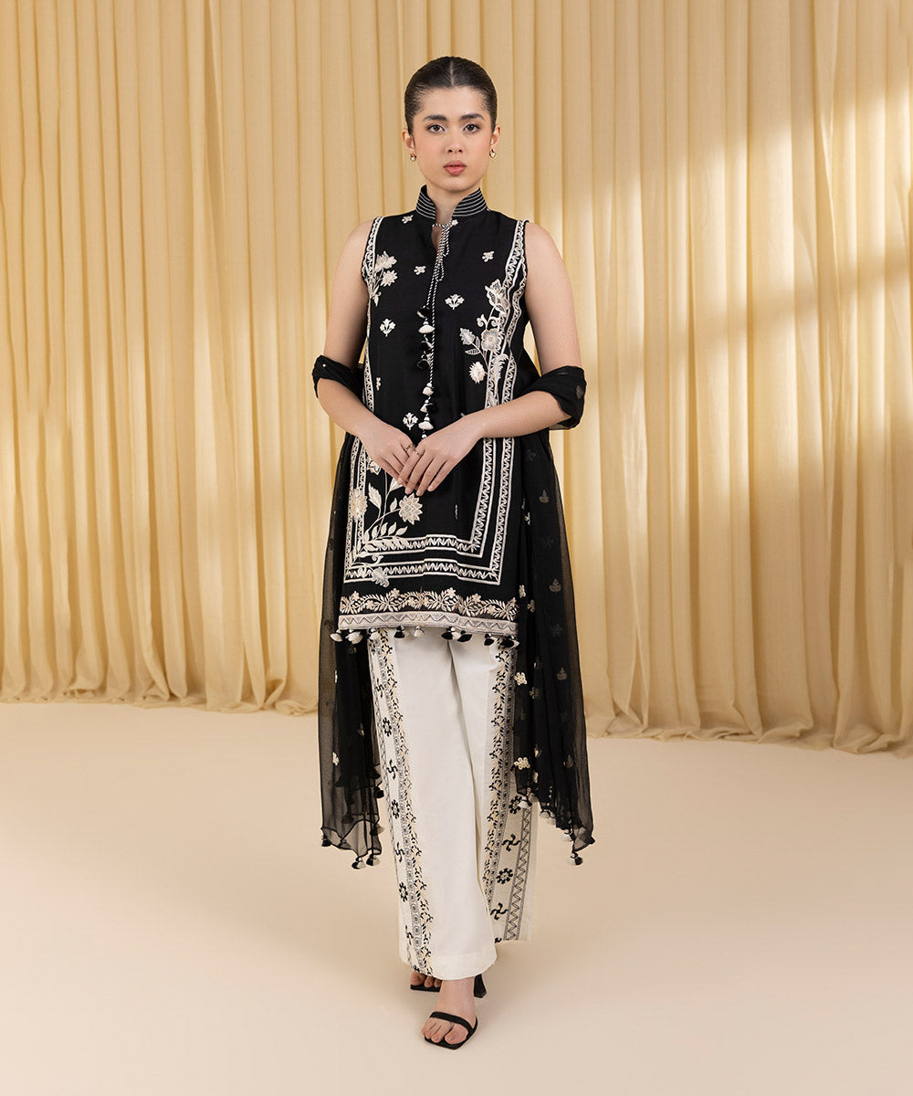 Unstitched Women's Black Cotton Satin 3 Piece Suit