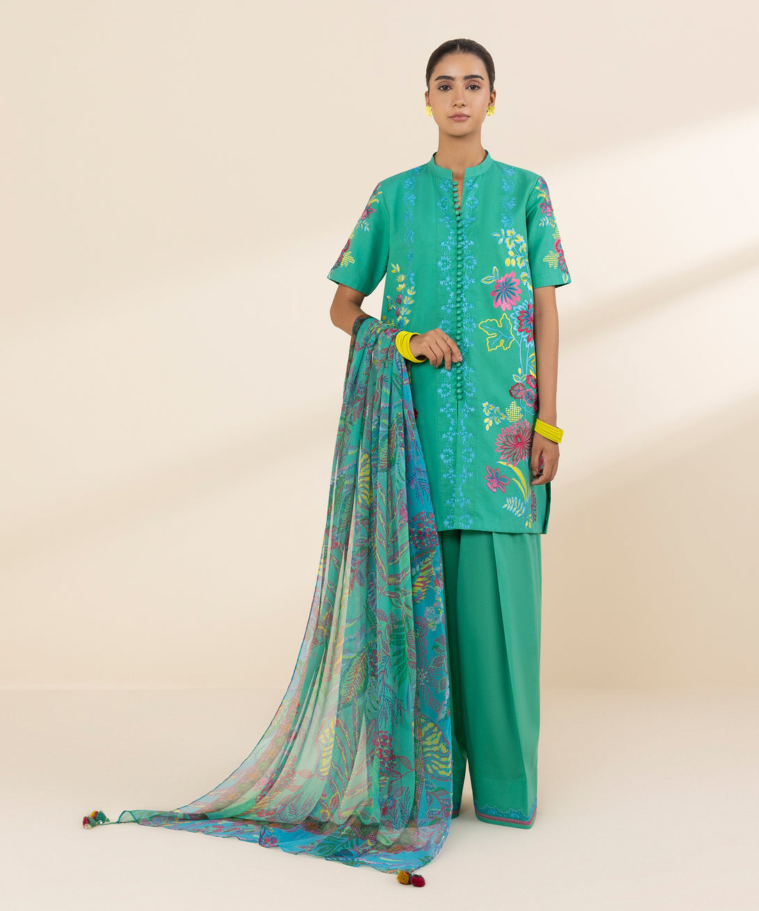 Women's Unstitched Lawn Embroidered Green 3 Piece Suit