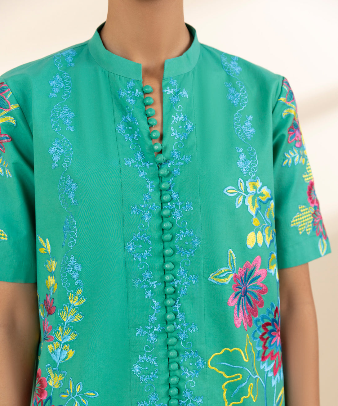 Women's Unstitched Lawn Embroidered Green 3 Piece Suit