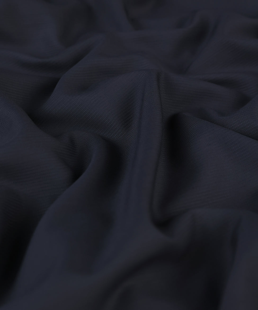 Men Unstitched Viscose Plump Full Suit Fabric 