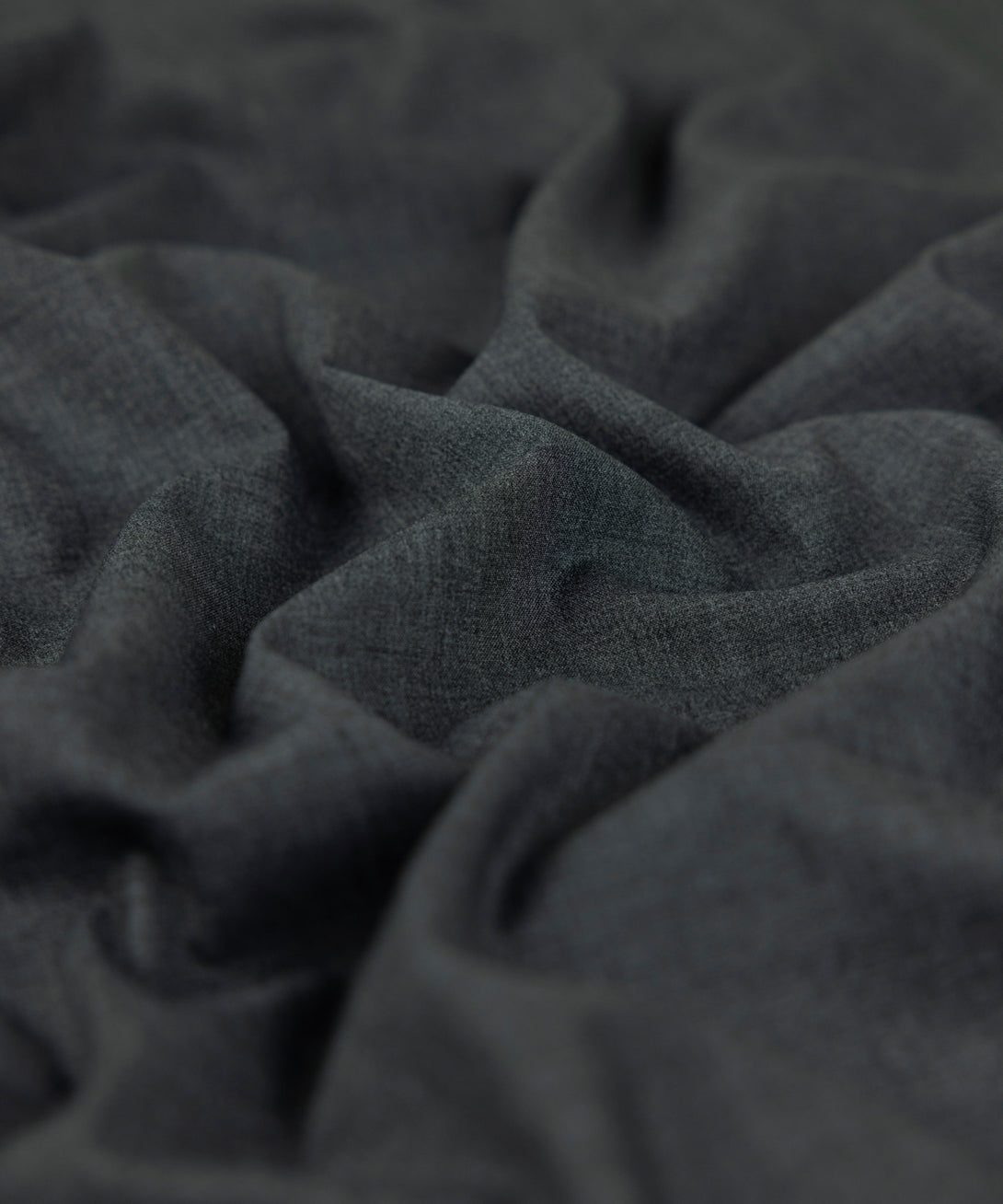 Men Unstitched Blended Charcoal Full Suit Fabric