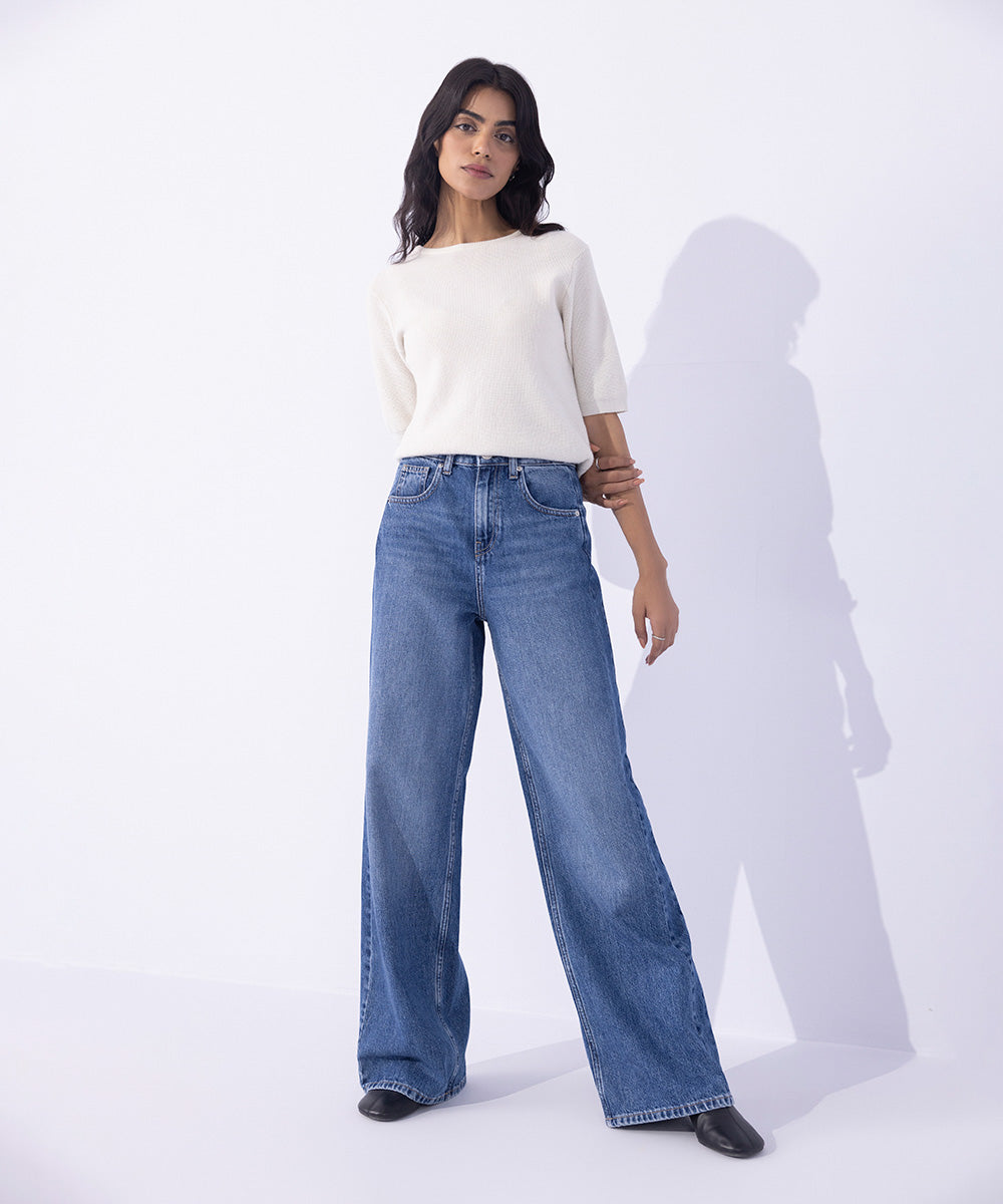 Wide Leg Jeans with Side Panel